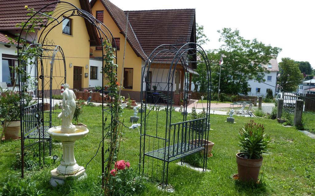 An Der Uferpromenade Hotel Leinefelde-Worbis Luaran gambar
